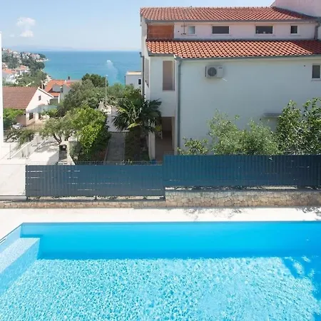 Villa Luxury Villa, 40 Sqm Heated Private Pool, Gym, Seaview, 200m To Beach, 7 Bedrooms