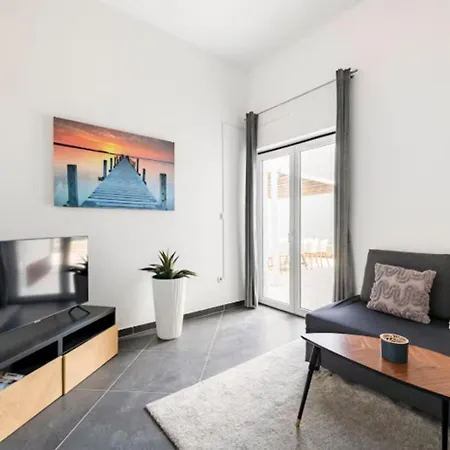 فيلة Luxury Villa, 40 Sqm Heated Private Pool, Gym, Seaview, 200m To Beach, 7 Bedrooms تروغير