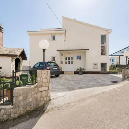 فيلة Luxury Villa, 40 Sqm Heated Private Pool, Gym, Seaview, 200m To Beach, 7 Bedrooms تروغير