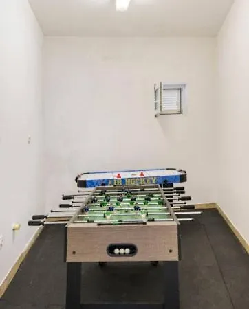 Luxury Villa, 40 Sqm Heated Private Pool, Gym, Seaview, 200m To Beach, 7 Bedrooms