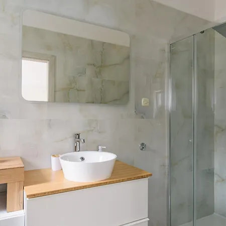 Luxury Villa, 40 Sqm Heated Private Pool, Gym, Seaview, 200m To Beach, 7 Bedrooms *