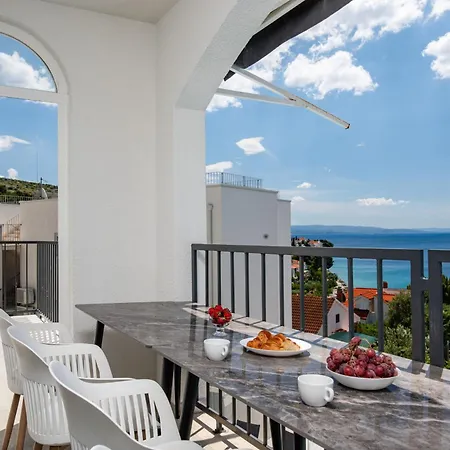 Luxury Villa, 40 Sqm Heated Private Pool, Gym, Seaview, 200m To Beach, 7 Bedrooms