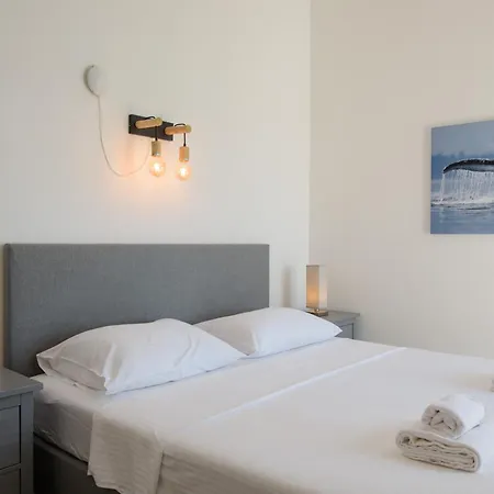 Villa Luxury Villa, 40 Sqm Heated Private Pool, Gym, Seaview, 200m To Beach, 7 Bedrooms *