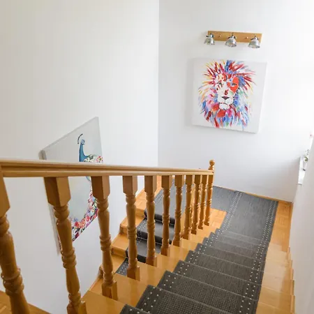 Luxury Villa, 40 Sqm Heated Private Pool, Gym, Seaview, 200m To Beach, 7 Bedrooms Trogir