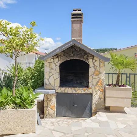 Luxury Villa, 40 Sqm Heated Private Pool, Gym, Seaview, 200m To Beach, 7 Bedrooms Villa Trogir