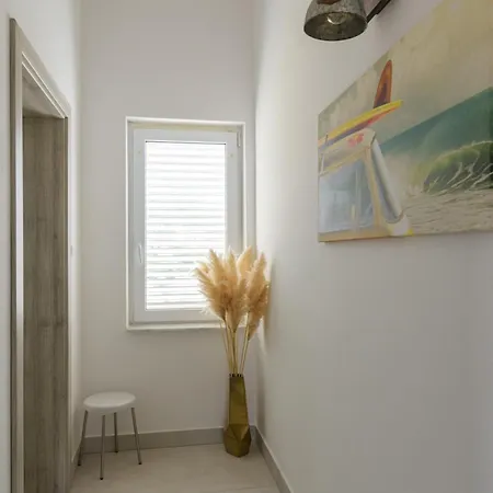Luxury Villa, 40 Sqm Heated Private Pool, Gym, Seaview, 200m To Beach, 7 Bedrooms 别墅