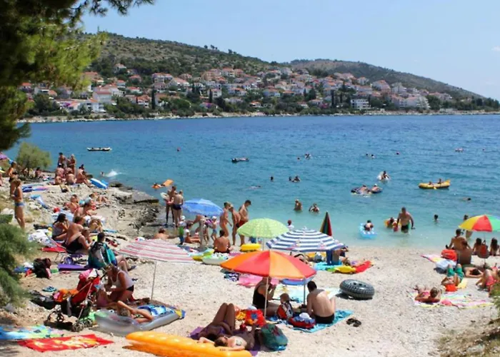 Luxury Villa, 40 Sqm Heated Private Pool, Gym, Seaview, 200m To Beach, 7 Bedrooms * Trogir