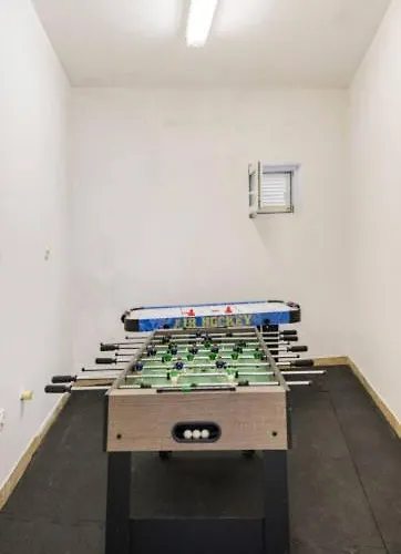 Luxury Villa, 40 Sqm Heated Private Pool, Gym, Seaview, 200m To Beach, 7 Bedrooms