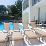 Luxury Villa, 40 Sqm Heated Private Pool, Gym, Seaview, 200m To Beach, 7 Bedrooms * Trogir